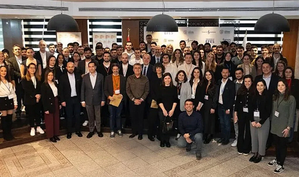 TÜSİAD'dan 700 Girişime Destek!