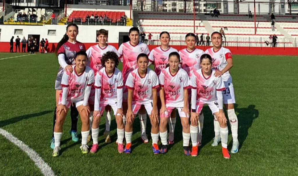 Yab-Pa Kadın Futbol Takımı Deplasmandan 1 Puanla Döndü