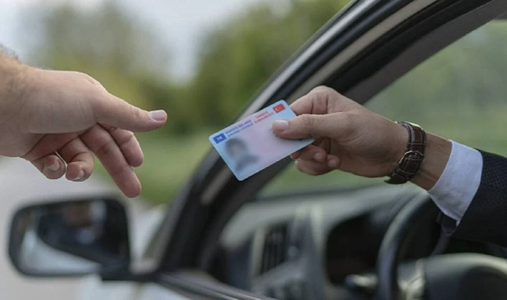 65 Yaş Üstü Sürücülere Zorunlu Test Geliyor