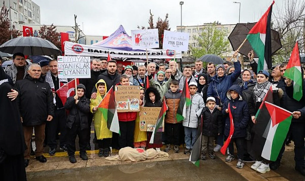 Bafra’da Gazze İçin Miting: Sessiz Kalma!