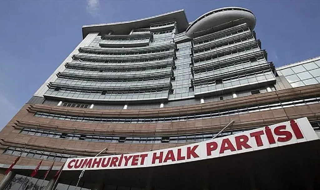 CHP’de Kurultay Günü: Adaylar ve Detaylar Netleşti