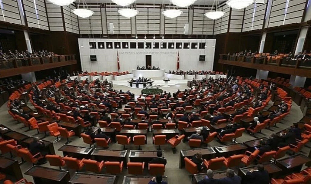 CHP’den Mal Varlığı İçin Yeni Kanun Teklifi