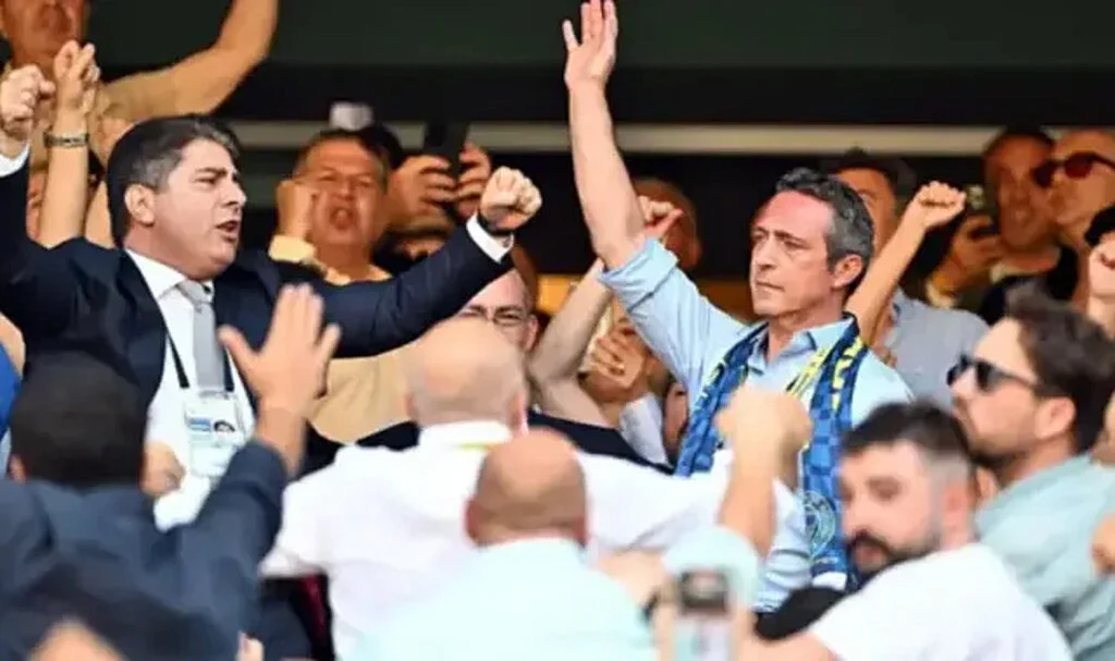 Fenerbahçe’de Başkanlık Yarışı Kızışıyor: Başkanlık İçin Adaylığını Resmen Açıkladı