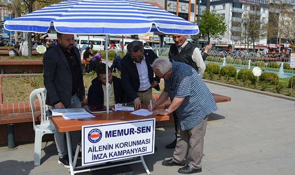 Havza’da Anayasa Değişsin, Aile Korunsun Kampanyasına Destek