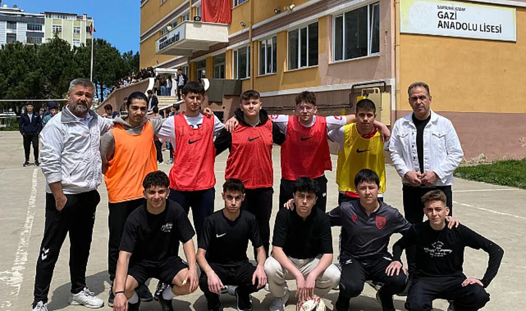 İlkadım Gazi Anadolu Lisesi’nde 19 Mayıs Turnuvaları Başladı