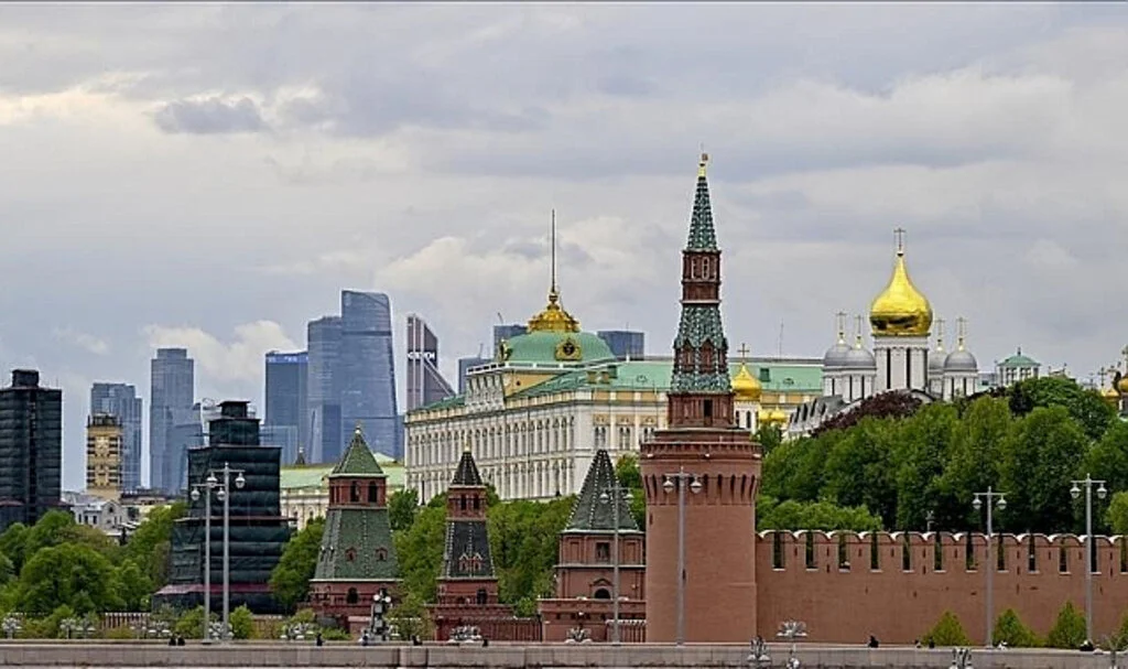Kremlin'den Ukrayna Mesajı: Barışa Açığız, Ama Kriz Bir Gecede Çözülmez