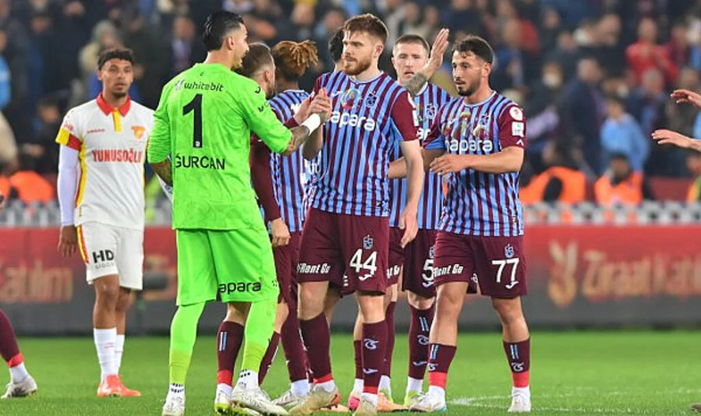 Kupada Göztepe’yi 2-0 Yenen Trabzonspor Finale Yükseldi