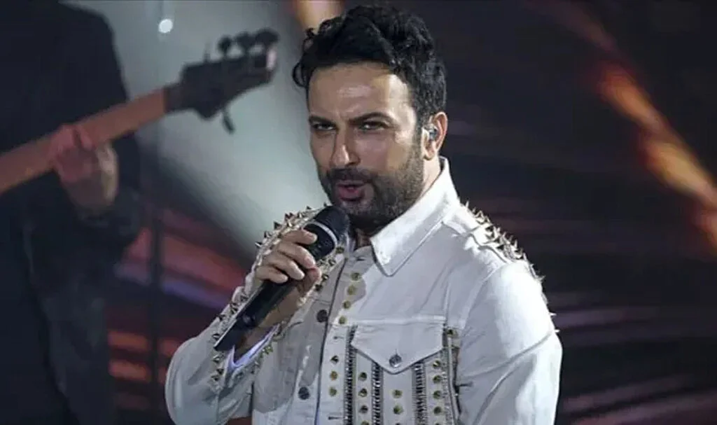 Megastar Tarkan'ı Yıkan Haber