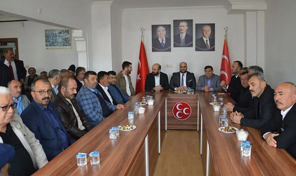 MHP Havza Teşkilatı Bayramda Buluştu