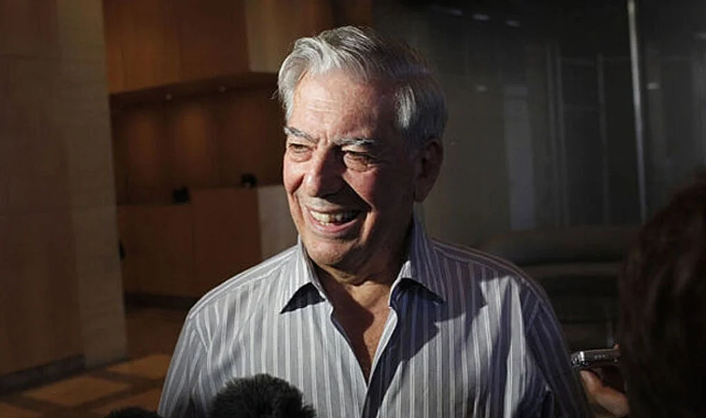 Nobel Ödüllü Yazar Mario Vargas Llosa Hayatını Kaybetti
