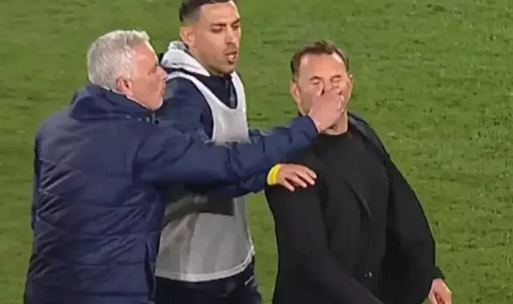 Okan Buruk Mourinho'ya ne dedi? Kendisi Açıkladı: Buna tahrik oldu!