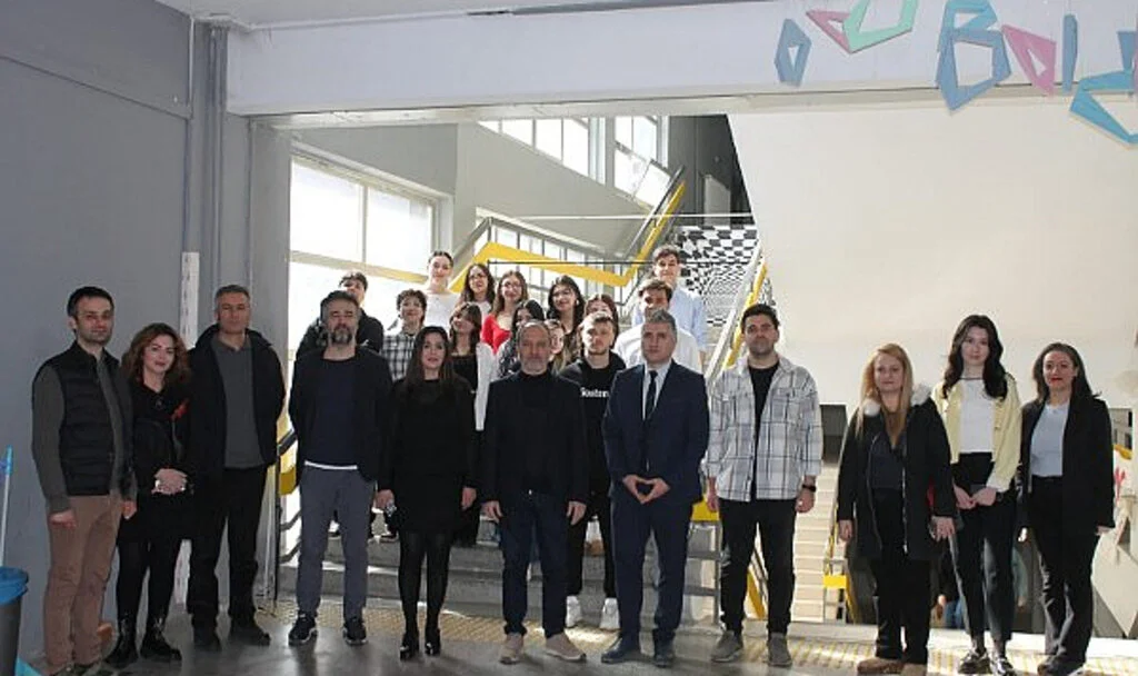 OMÜ’de İç Mekân İllüzyonlar Sergisi Ziyarete Açıldı
