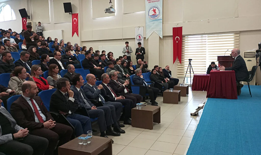Ordinaryus Ali Fuad Başgil Samsun'da Anıldı