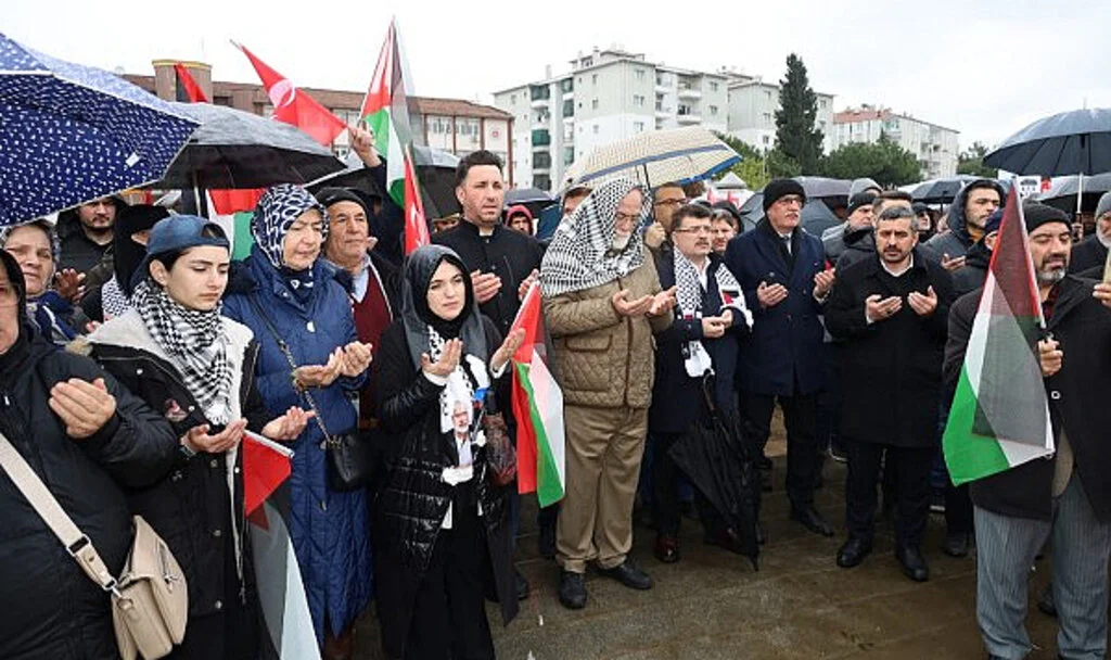 Samsun Bafra’da Gazze’ye Destek Mitingi Düzenlendi