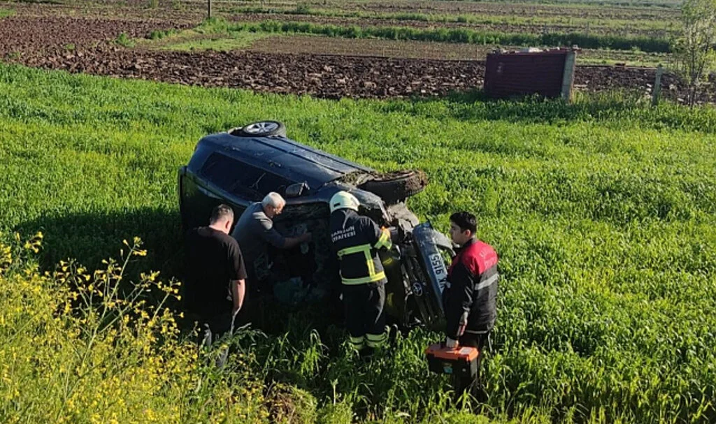 Samsun Bafra’da Kaza: Otomobil Takla Attı, 2 Yaralı