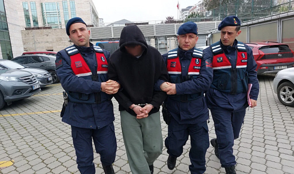 Samsun'da Evinde Metamfetamin Bulunan Genç Cezaevine Gönderildi