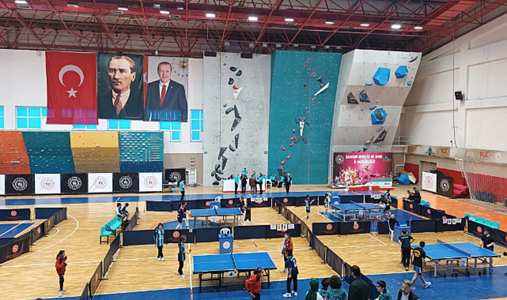 Samsun’da Okul Sporlarında Masa Tenisi Rüzgarı