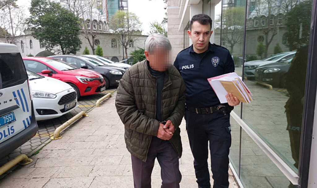 Samsun’da Üniversite Öğrencisine Taciz İddiası! 73 Yaşındaki Adam Gözaltına Alındı