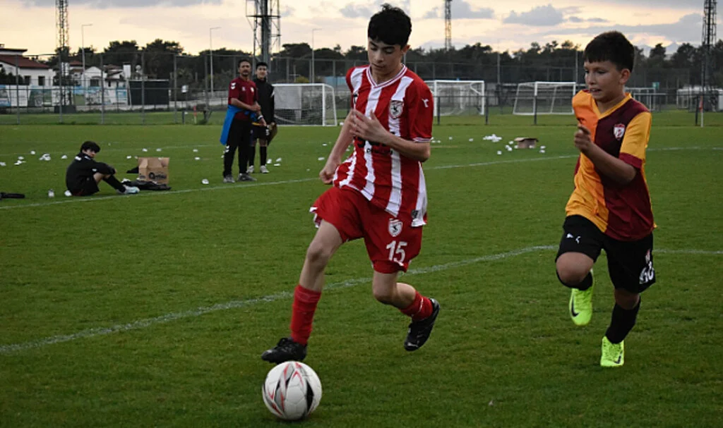 Samsunspor U12 TR CUP’ta İkincilik Kupasıyla Döndü