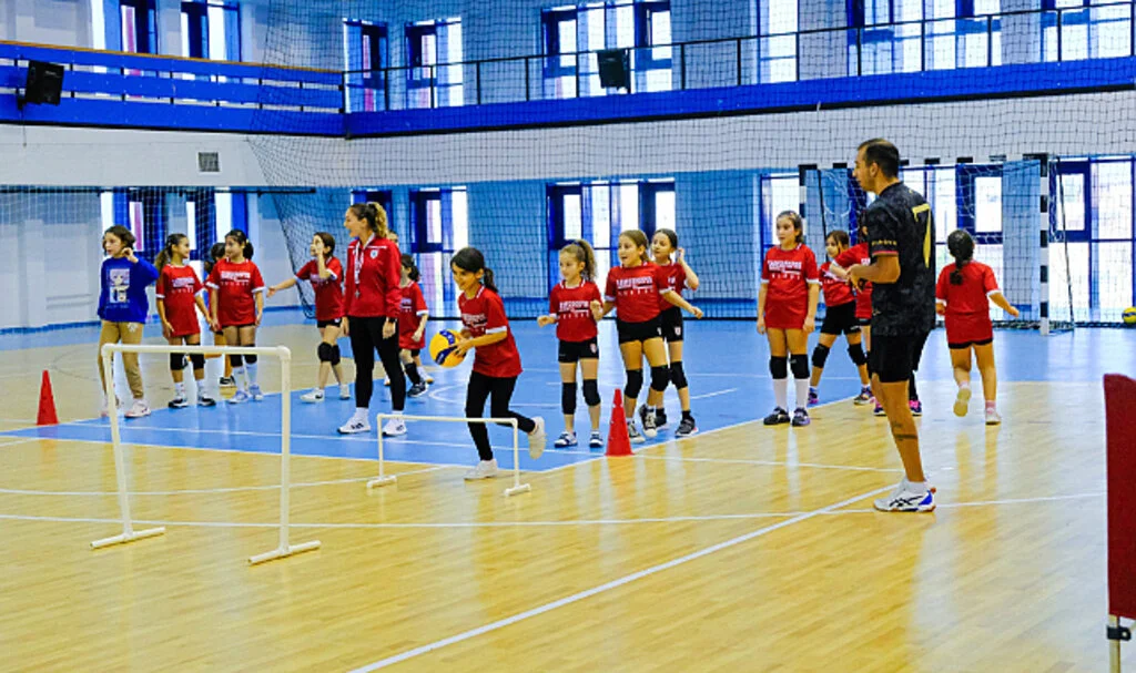 Samsunspor Voleybol Akademisi Yıldız Sporcular Yetiştiriyor