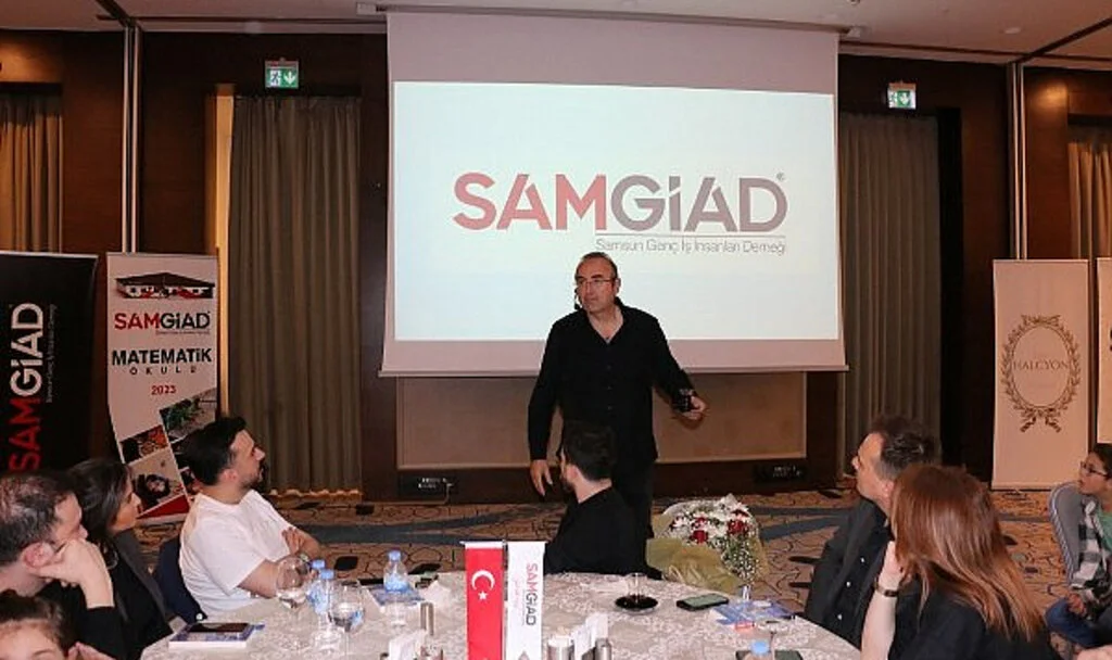 Sunay Akın Samsun'da Hayallerin Gücünü Anlattı