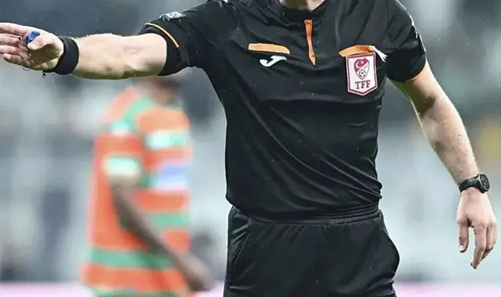 Süper Lig Hakemi Yasaklı Maddeyle Yakalandı İddiası