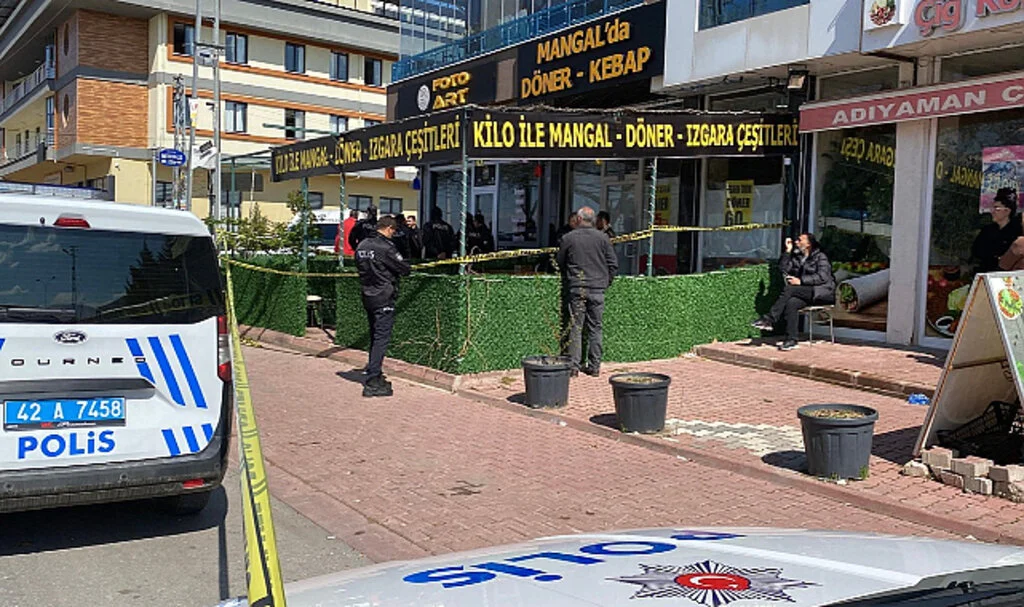 Tartışma Kanlı Bitti: İşyeri Sahibi Öldürüldü