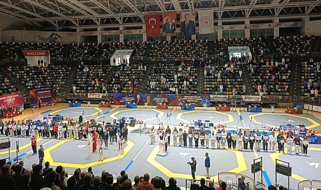 Türkiye Ümitler Taekwondo Şampiyonası Samsun’da Devam Ediyor