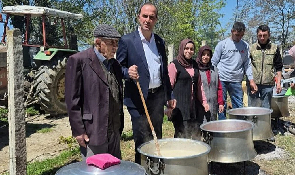 Alaçam Kapaklı’da Geleneksel Bolluk Aşı Coşkusu