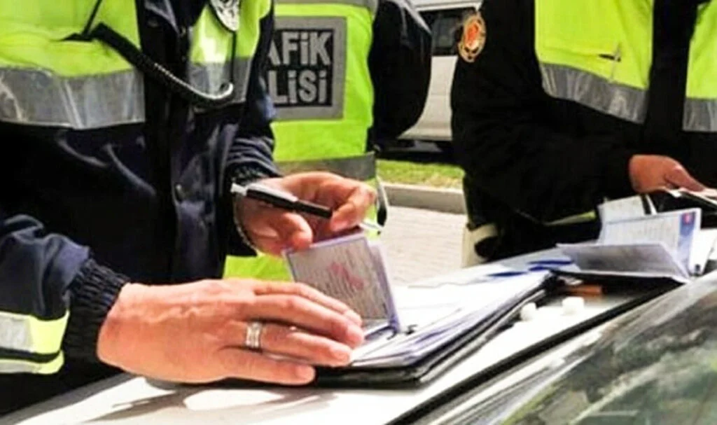 Alkollü Sürücünün 2060'a Kadar Ehliyetine El Konuldu