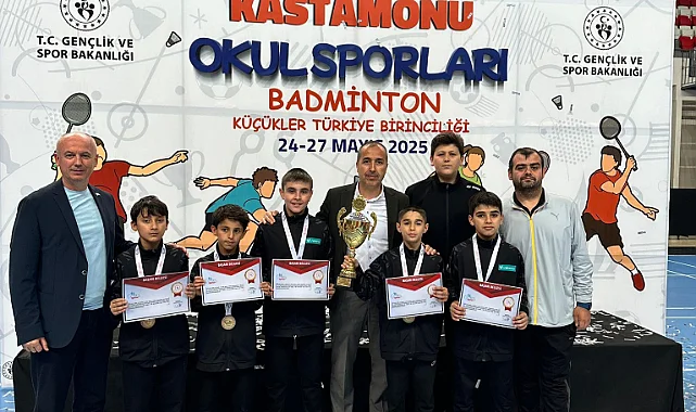 Bafra Atatürk Ortaokulu Türkiye Şampiyonu Oldu