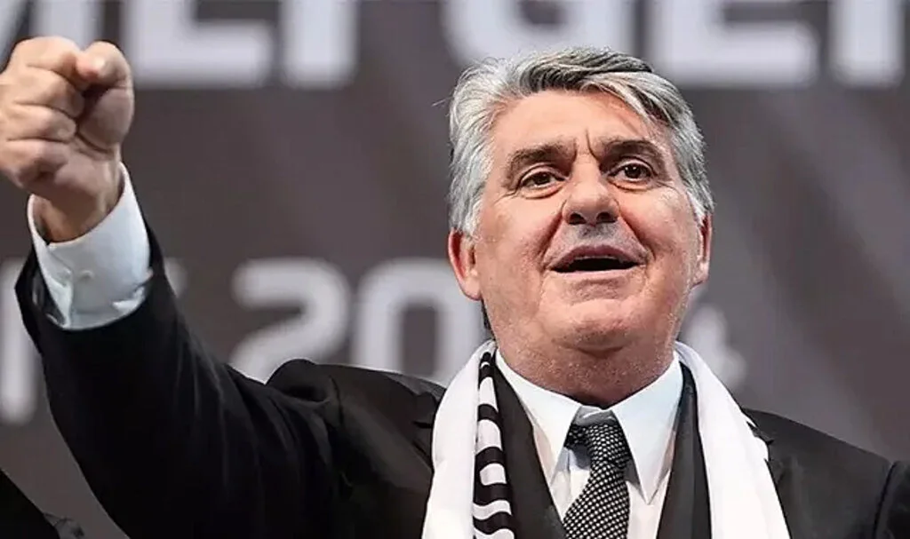 Beşiktaş'ta Serdal Adalı Yeniden Başkanlığa Seçildi