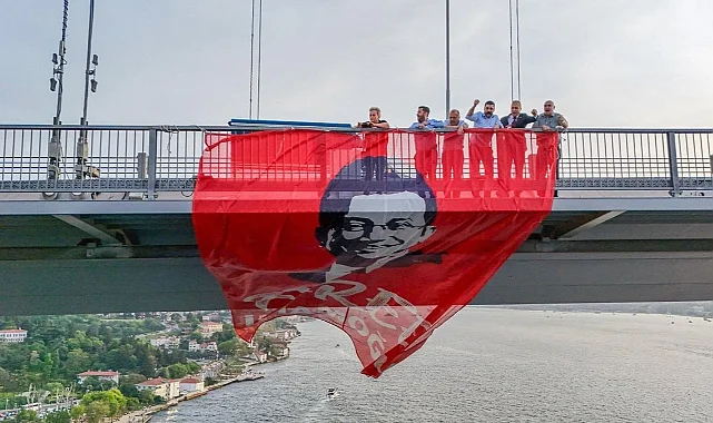 Boğaziçi Köprüsü’ndeki ‘Free İmamoğlu’ Pankartına Savcılık Soruşturması