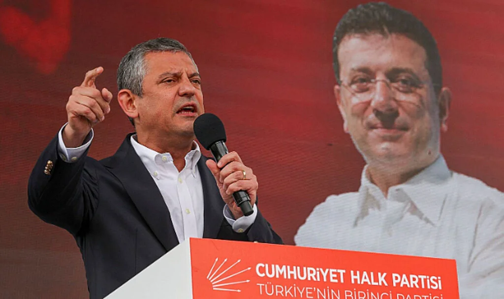 CHP Lideri Özgür Özel'den Çok Konuşulacak Çağrı: Kanal İstanbul'u oylayalım