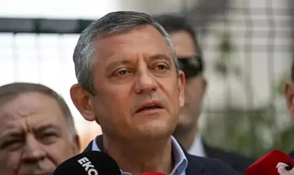 CHP Lideri Özgür Özel'den Saldırı Açıklaması: Koruma Zafiyeti Görmüyorum