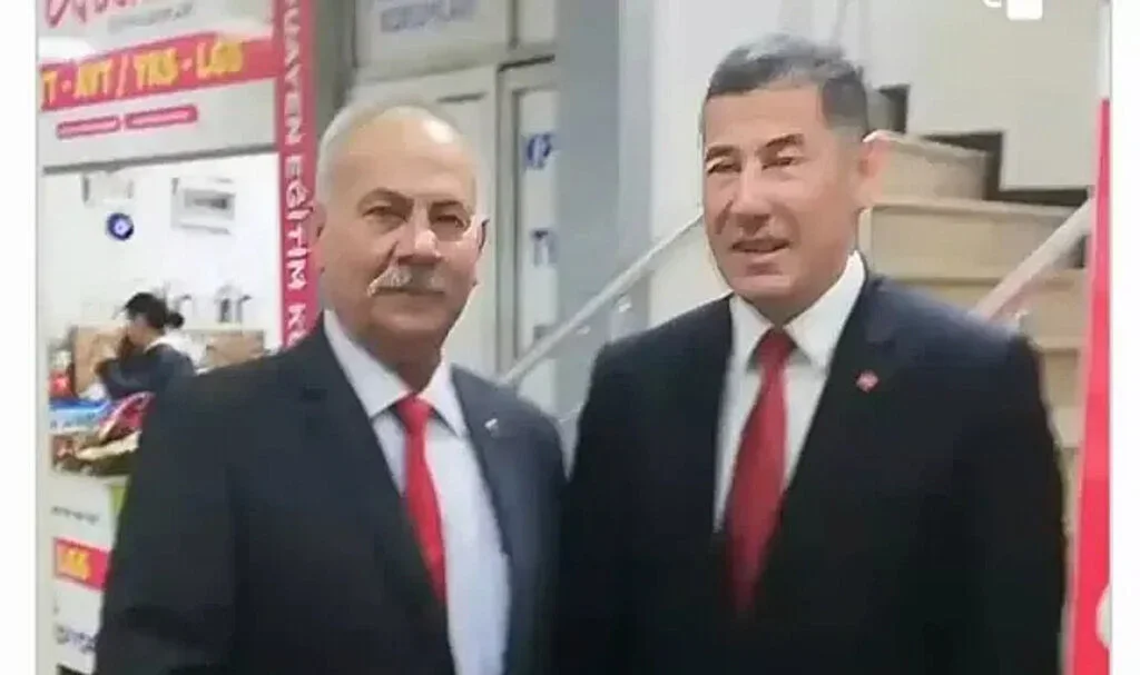 CHP Lideri Özgür Özel'e Saldıran Kişinin Ağabeyi Siyasetçi Çıktı
