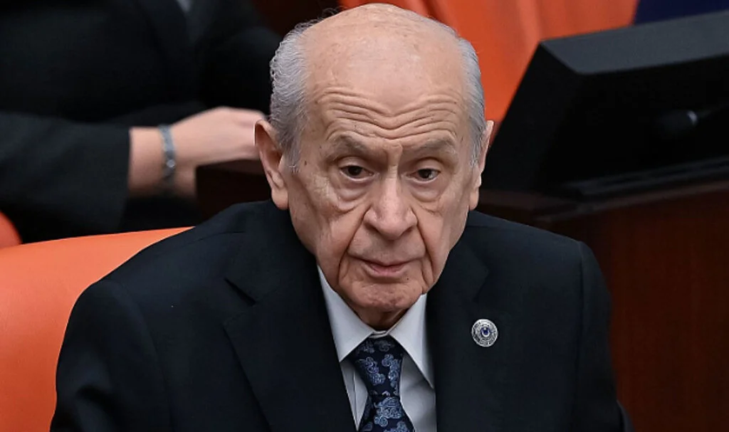 Devlet Bahçeli’den PKK’nın Feshine İlk Yorumu: “Barış...