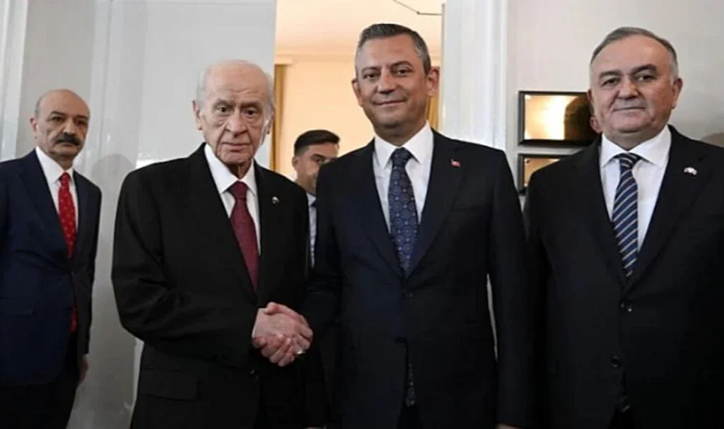 Devlet Bahçeli, Özgür Özel'in Adını Anmadan Geçmiş Olsun Diledi