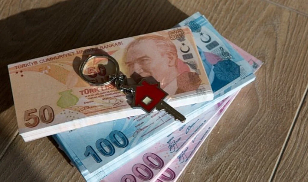 Emlakçılardan Yeni Evlenecek Çiftlere Destek