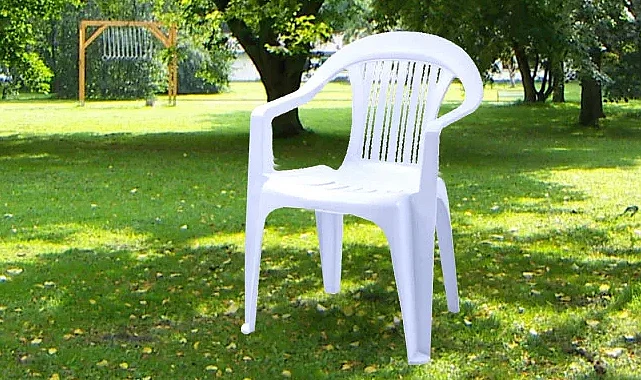 En İyi Plastik Sandalye Modelleri