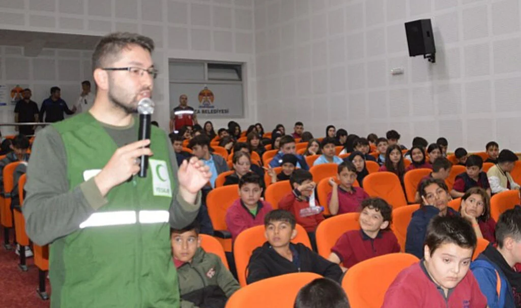 Havza’da Öğrencilere Bağımlılık ve Haklar Eğitimi