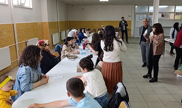Havza’da Veliler ve Öğrenciler Çini Sanatında Buluştu