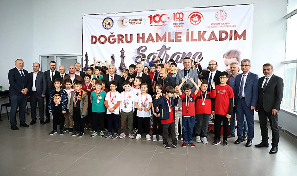 İlkadım’da Doğru Hamle Satranç Turnuvası Tamamlandı
