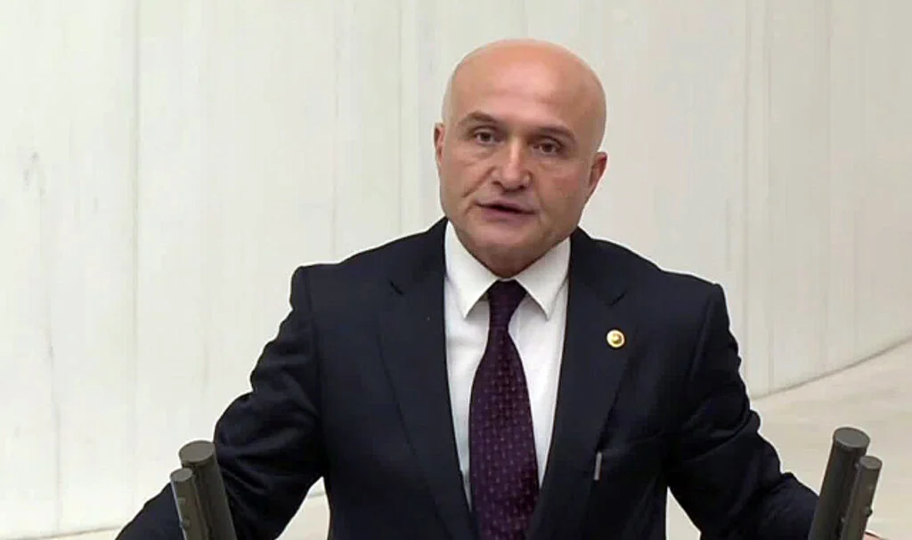 İYİ Parti’li Erhan Usta’dan TRT’ye Sert Eleştiri