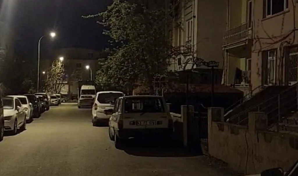 Kütahya Simav’da 4 Büyüklüğünde Gece Depremi