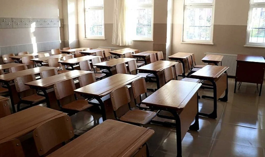 Muğla Depremi Sonrası Okullar Tatil Edildi mi?