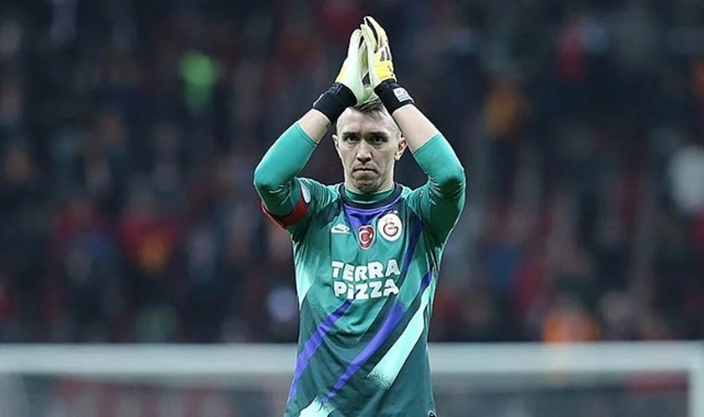 Muslera: Hedefimiz Üst Üste Şampiyonluk