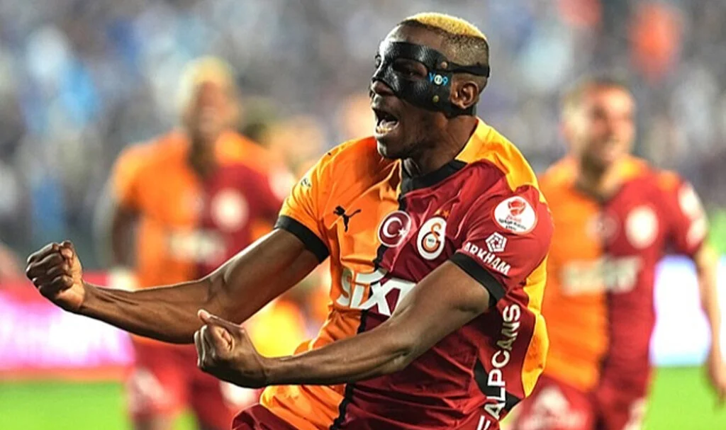 Osimhen’den Rekor, Kupa ve Transfer Mesajı