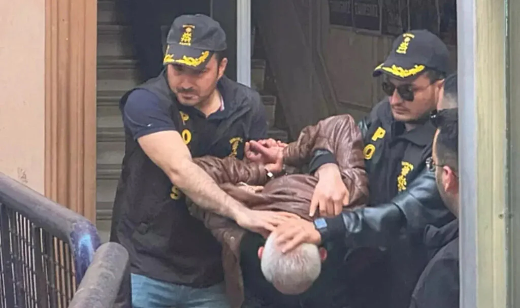 Özgür Özel’e Saldıran Zanlının Yeni Görüntüleri Ortaya Çıktı