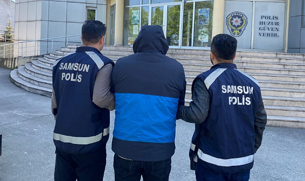 Samsun'da 18 yıl 9 Ay Hapis Cezası Bulunan Şahıs Yakalandı